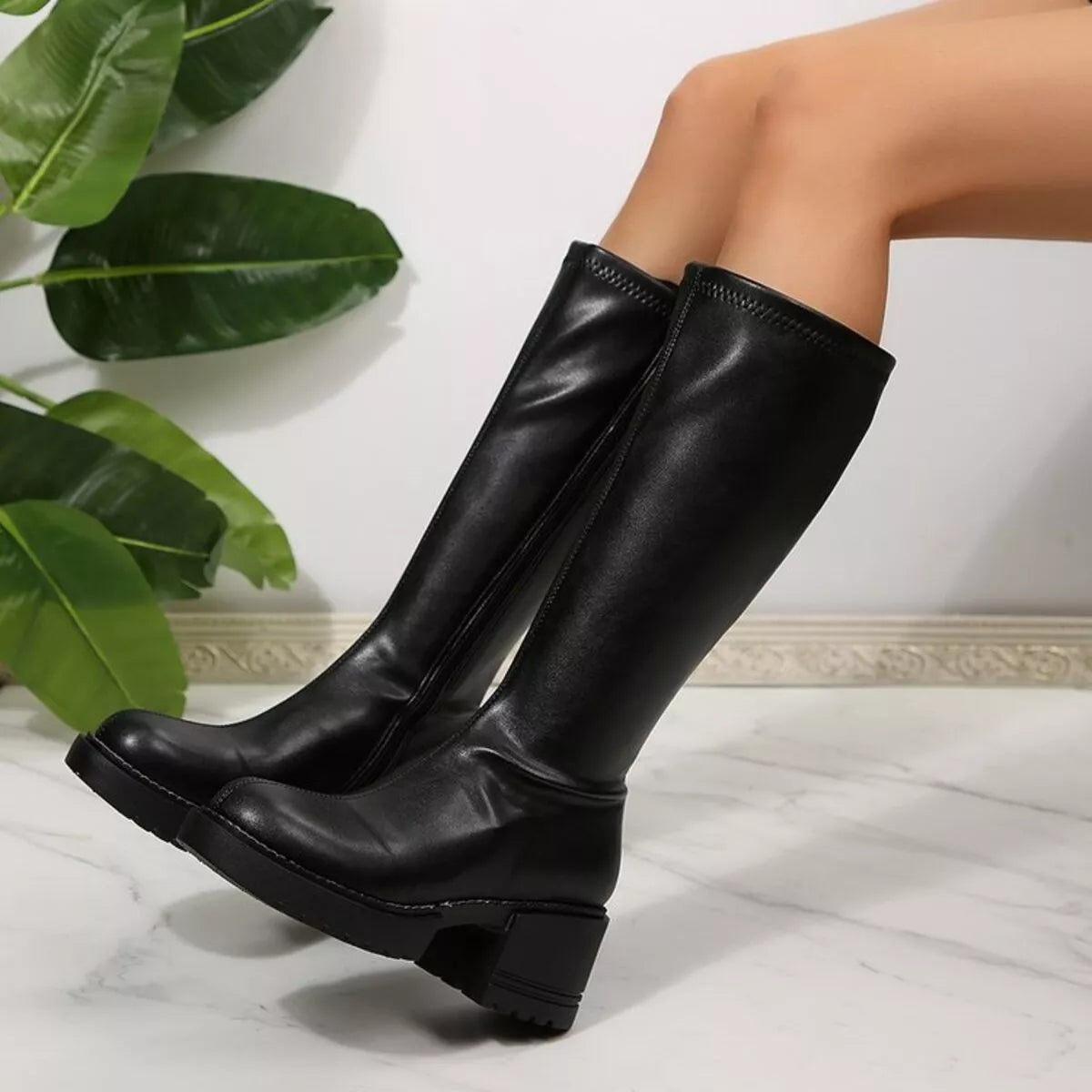 Black Round Toe Block Heels Boots | Boots Daverri Fashions