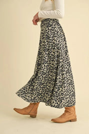 Aemi+Co Leopard Midi Skirt | Daverri Fashions
