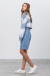 MEDIUM BLUE WASH DENIM MOM SHORTS | Daverri Fashions