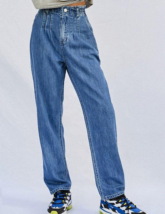 Super High Rise Pleated Mom Jeans | Jeans Daverri Fashions