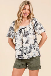 Lime 'N' Chili Floral Print Lace Trim Puff Sleeve Blouse | Daverri Fashions