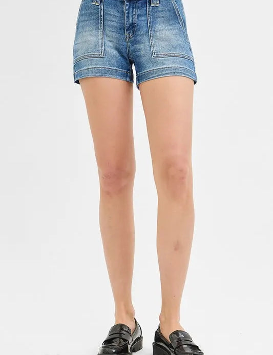 MEDIUM RISEN Low Rise Patched Pocket Shorts | Shorts Daverri Fashions