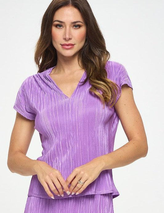 Purple Vibrant Plisse V neck Flowy Top | Tops Daverri Fashions