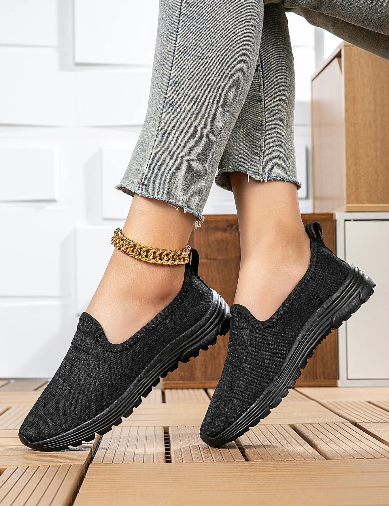Breathable Mesh Slip-On Sneakers | Sneakers Daverri Fashions
