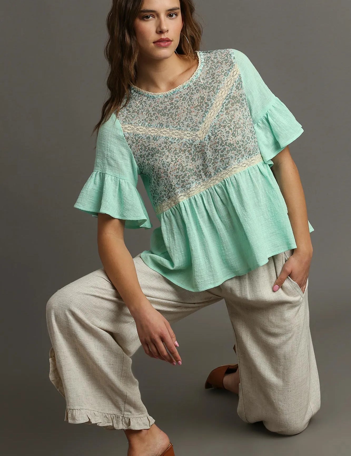 Umgee Floral Lace Trimmed Detail Half Sleeve Babydoll Top | Tops Daverri Fashions