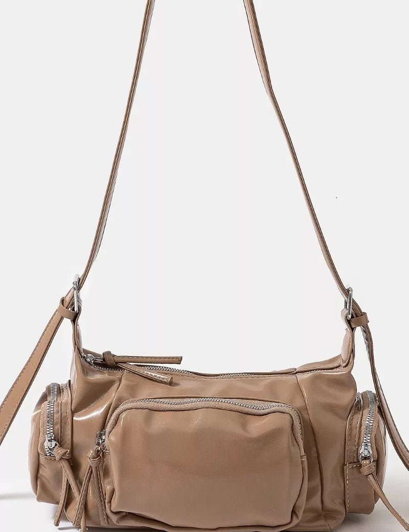 KA One Size Fame Glossy Faux Leather Multi Pocket Hand Bag | Handbags Daverri Fashions