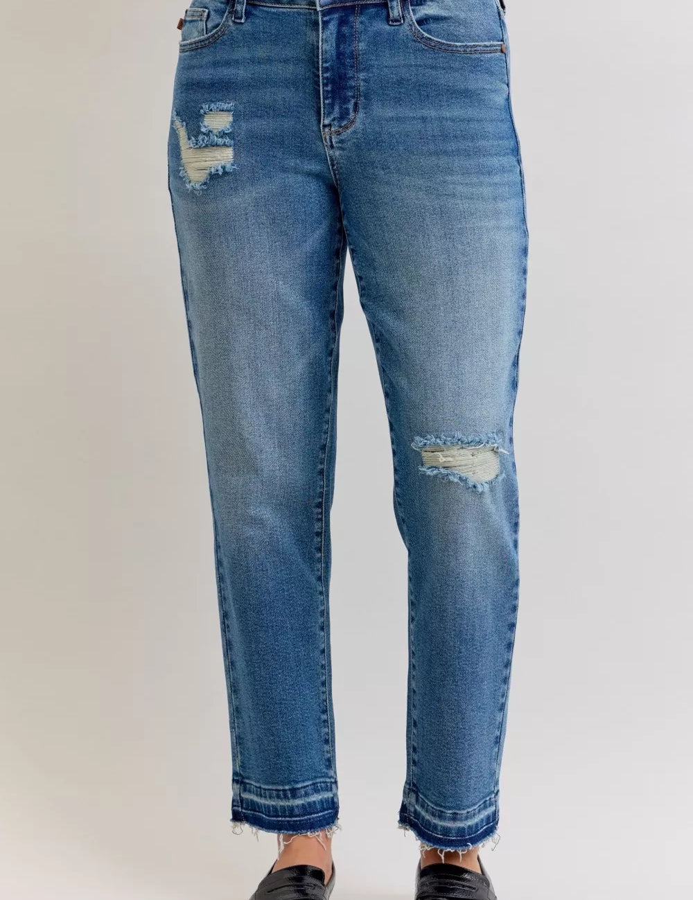 Judy Blue Full Size Mid Rise Bf Patch & Repair Destroy Release Hem Jeans Plus Size | Jeans Daverri Fashions