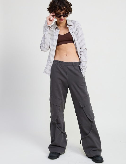 BLACK DENIM CARGO PANTS WITH POCKET DETAIL | Daverri Fashions