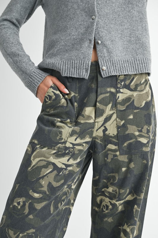 STRAIGHT LEG PANTS WITH POCKETS | Daverri Fashions