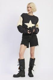 Oversized Sweater with Star Print | Sweaters Daverri Fashions
