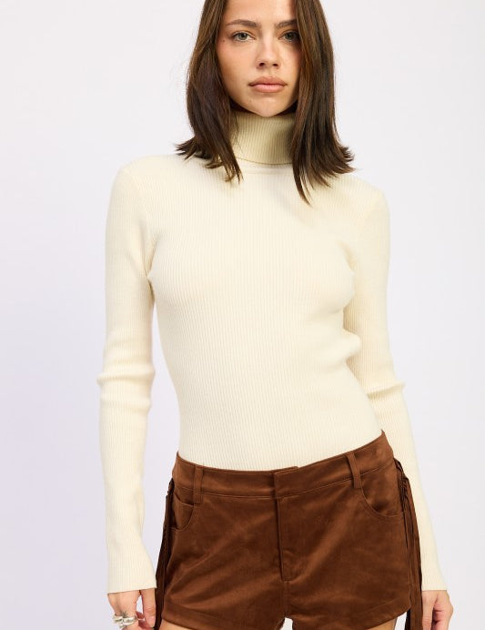 IVORY Long Sleeve Turtle Neck Bodysuit with Open Back | Bodysuits Daverri Fashions