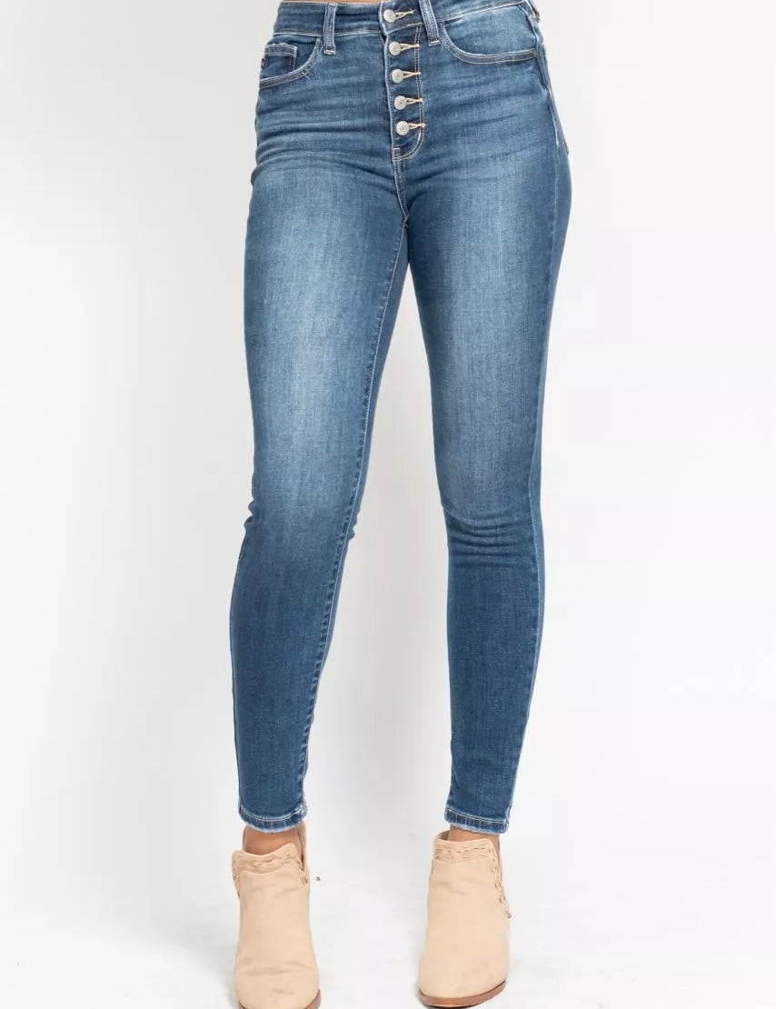 MD Judy Blue Full Size High Rise Button Fly Skinny Jeans Plus Size | Jeans Daverri Fashions