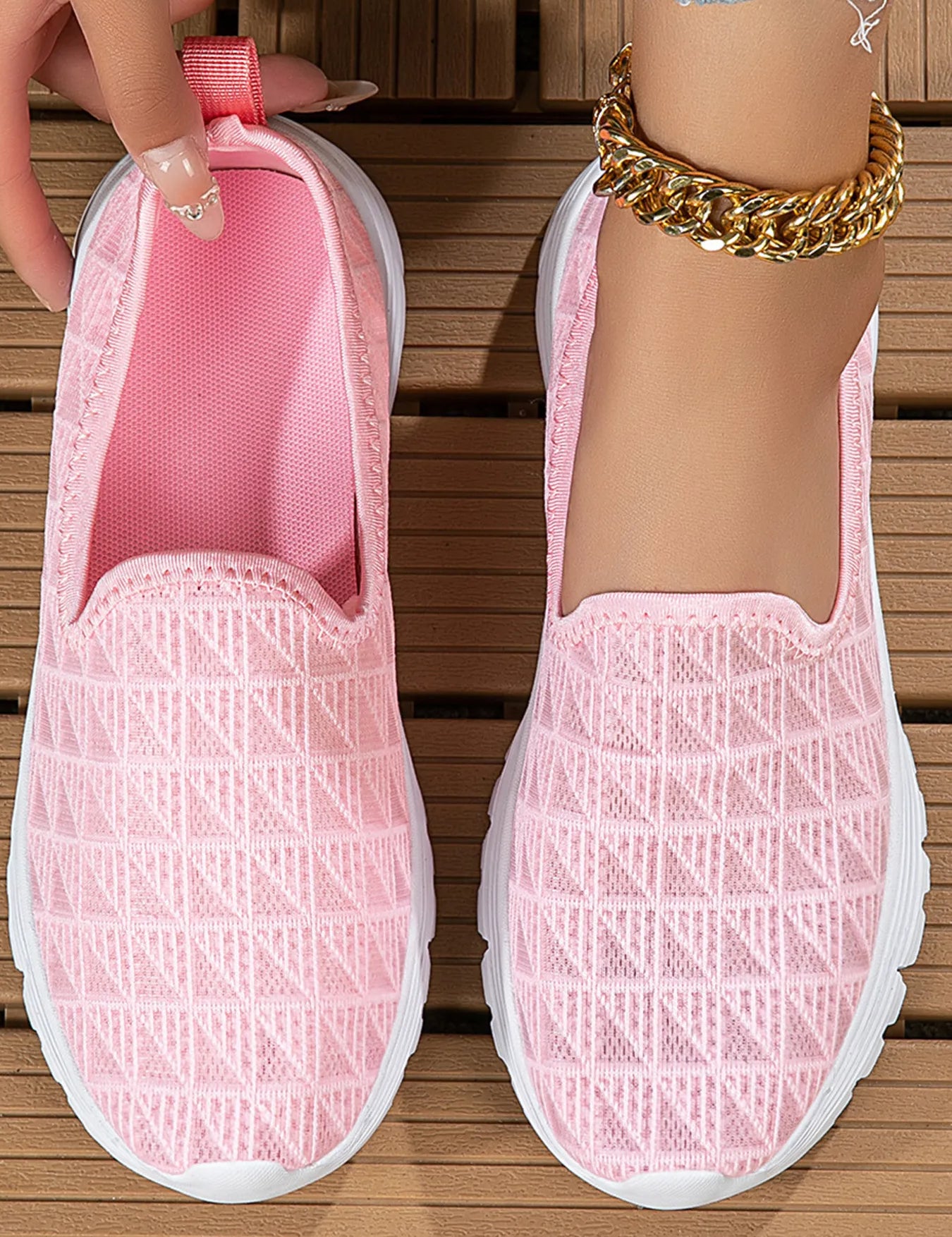 Pink Breathable Mesh Slip-On Sneakers | Sneakers Daverri Fashions