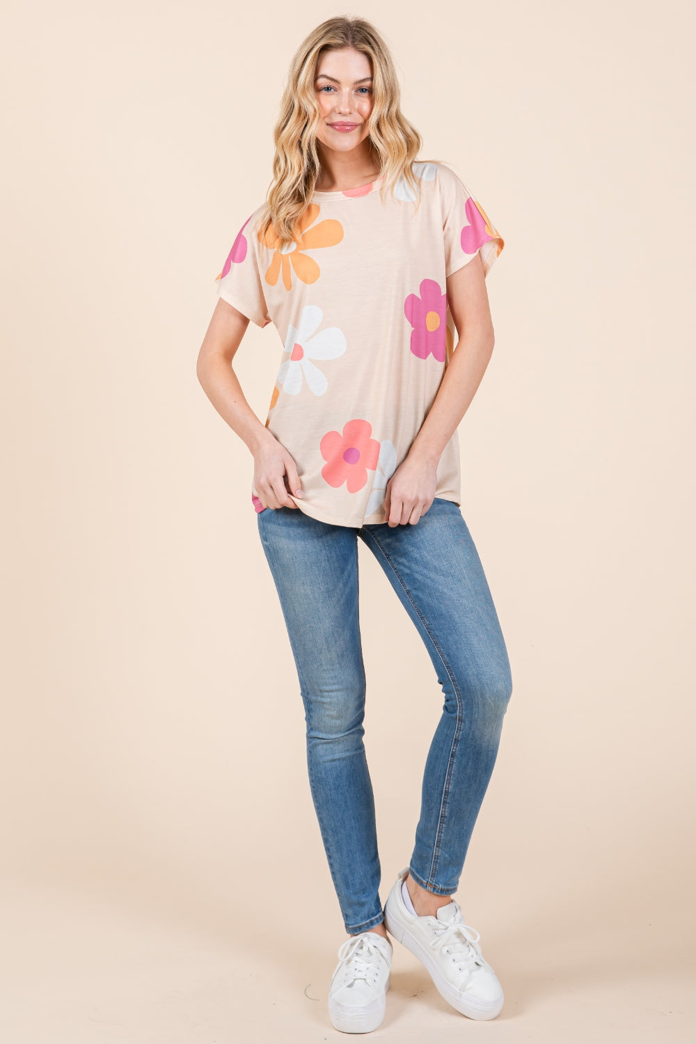 BOMBOM Floral Short Sleeve T-Shirt | Daverri Fashions