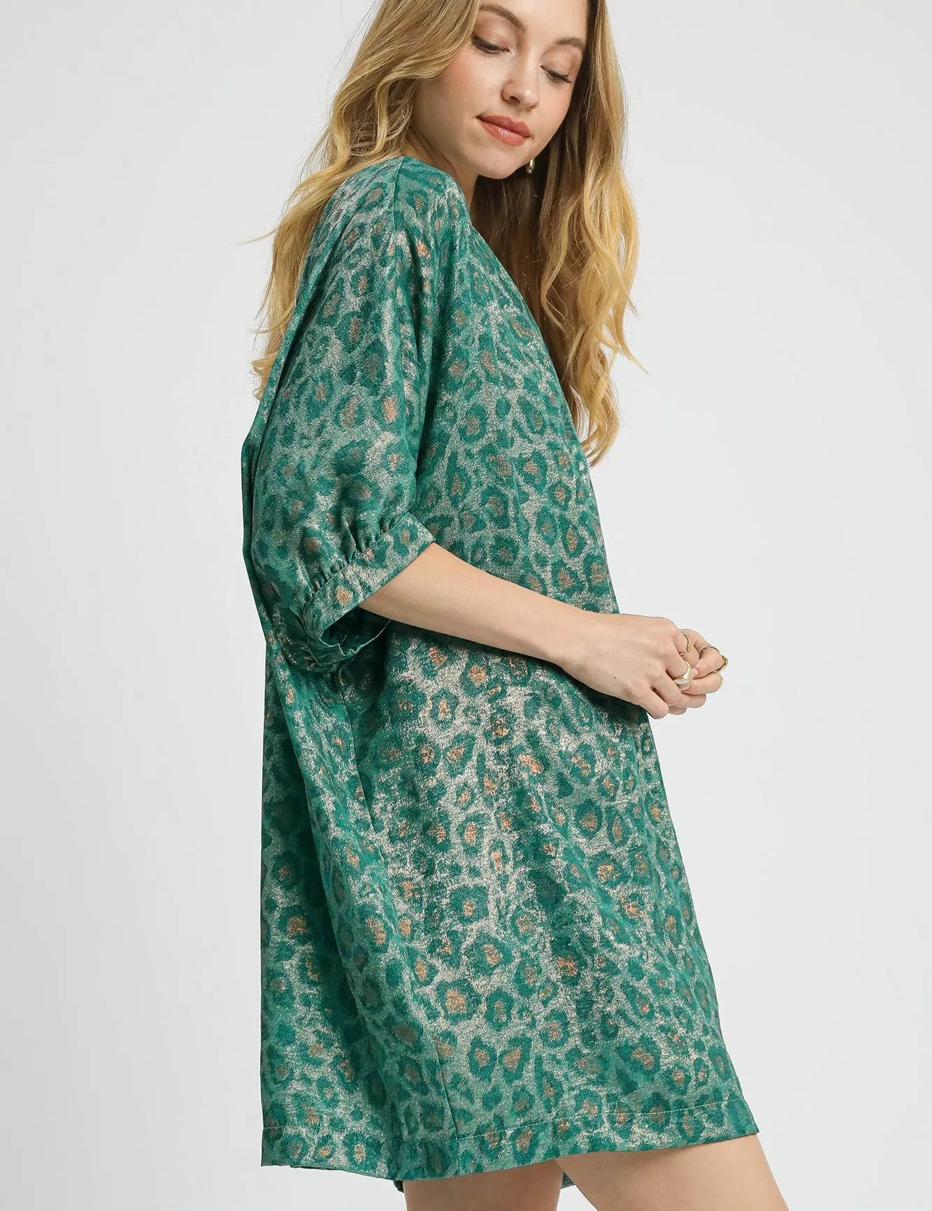 Umgee Metallic Leopard Print V-Neck Kimono Dress | Daverri Fashions