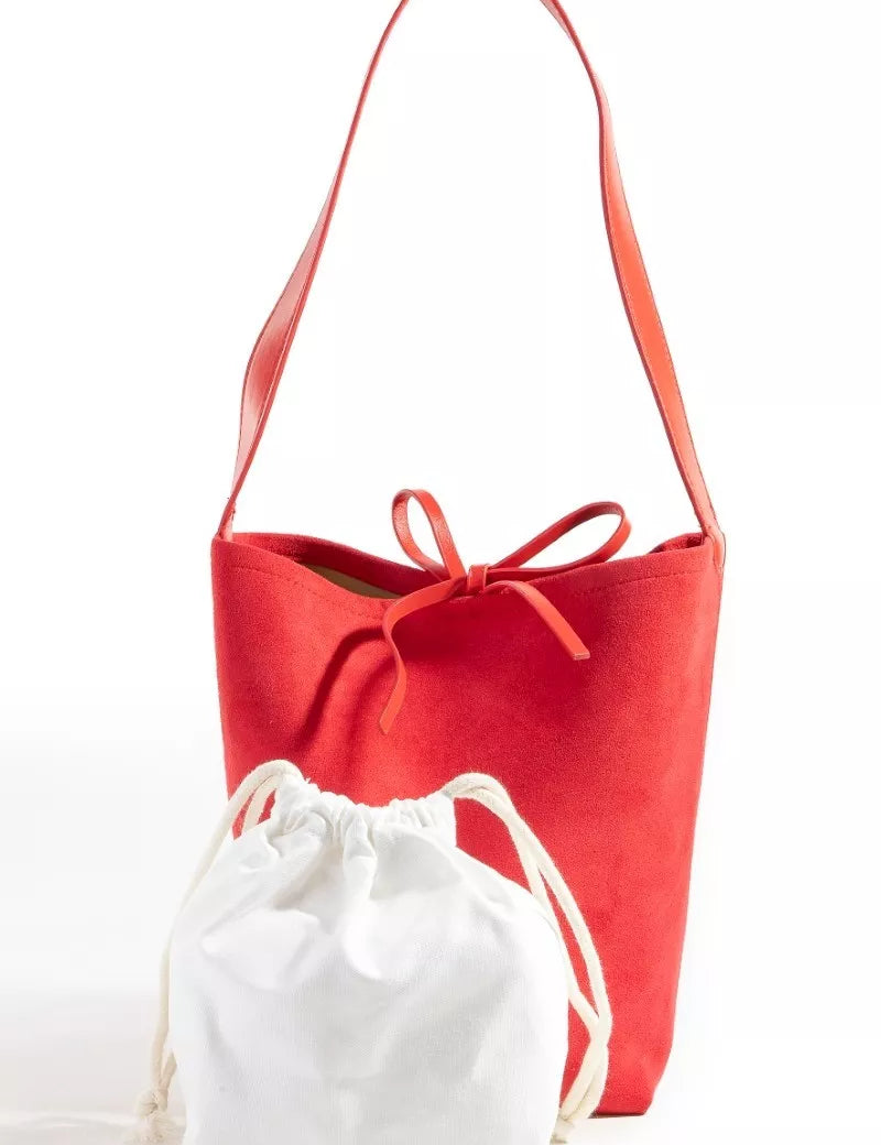 3bf45efc8bcc405b9d984b9a36fb8824-Max-Origin