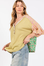 SAGE + FIG Color Block Bubble Sleeve Top | Tops Daverri Fashions