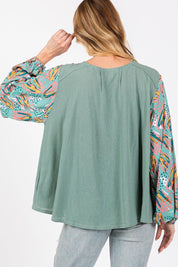 SAGE + FIG Ruched Round Neck Printed Bubble Sleeve Top | Tops Daverri Fashions