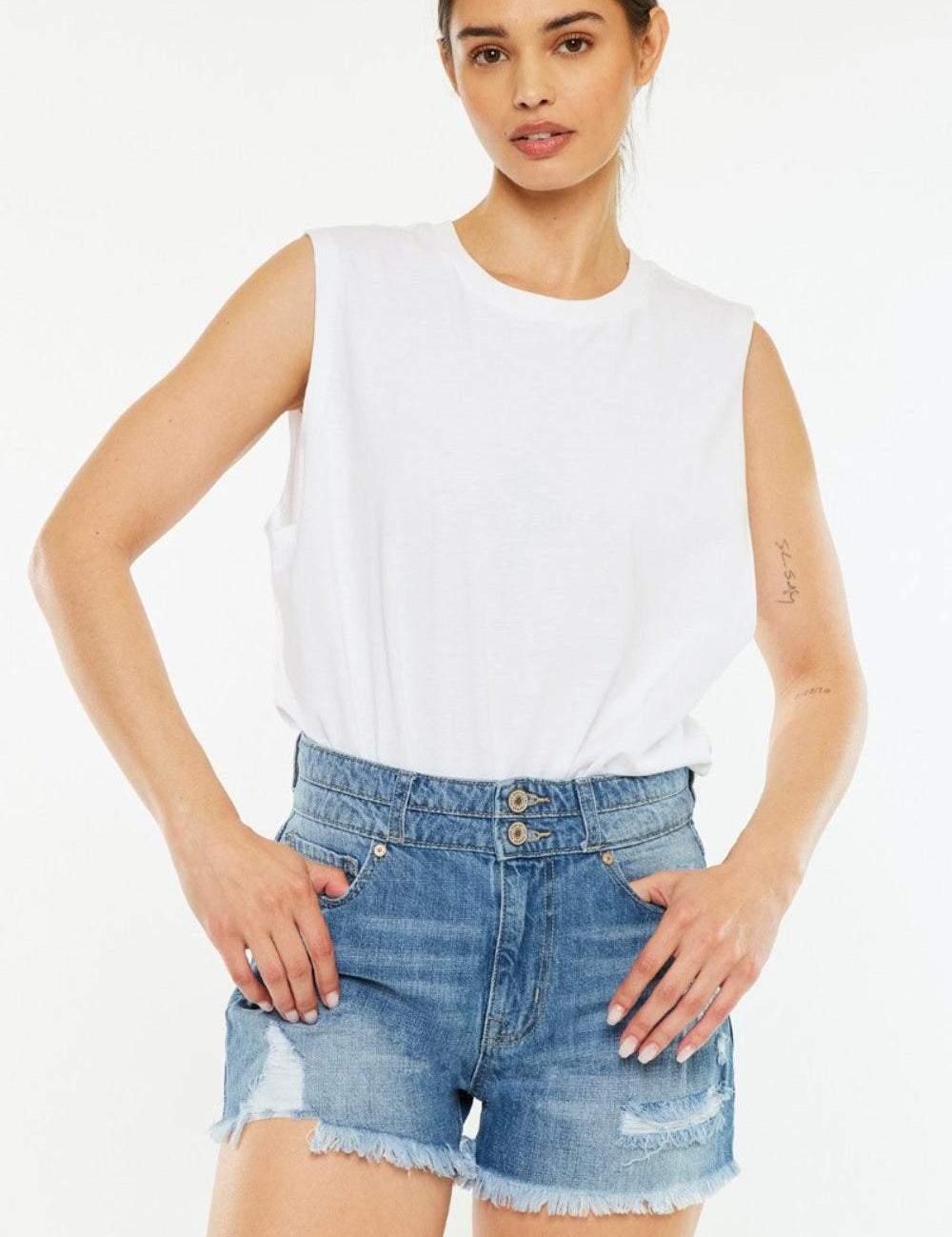 Medium Kancan Full Size High Rise Raw Hem Denim Shorts | Daverri Fashions