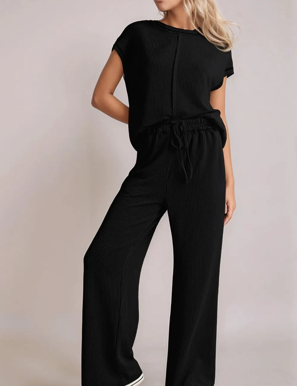 Black Ribbed Exposed Seam Top and Pants Set | Loungewear Sets Daverri Fashions