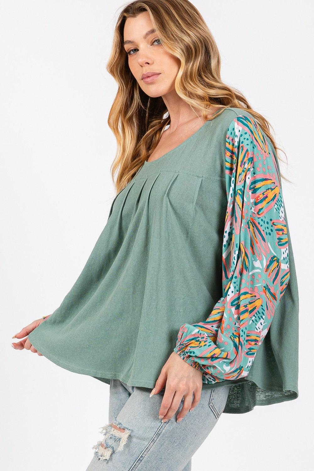 SAGE + FIG Ruched Round Neck Printed Bubble Sleeve Top | Tops Daverri Fashions