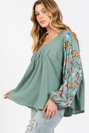 SAGE + FIG Ruched Round Neck Printed Bubble Sleeve Top | Tops Daverri Fashions