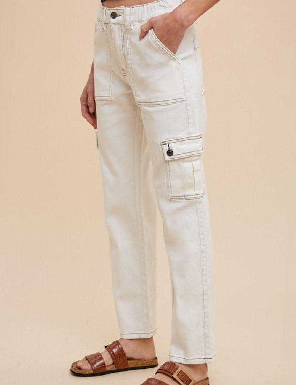 White Annie Wear Straight Leg Jeans with Cargo Pockets | Jeans Daverri Fashions