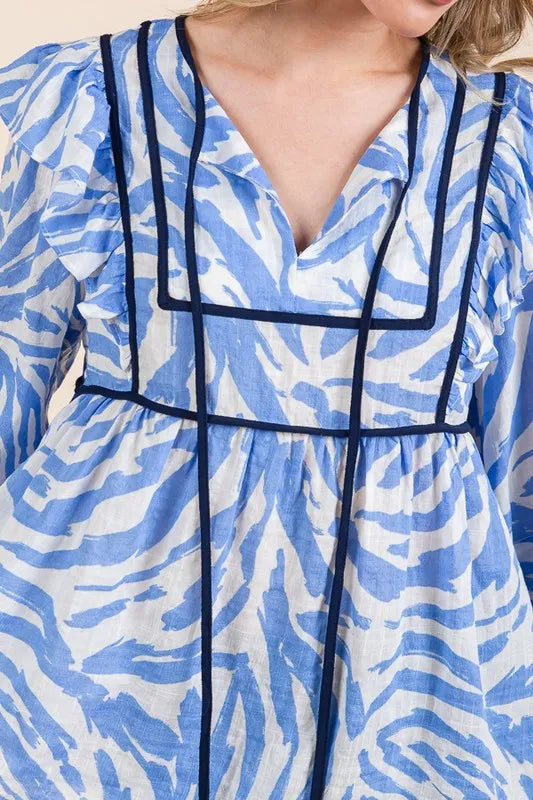 Lime 'N' Chili Graphic Print Solid Trim Quarter Sleeve Blouse | Daverri Fashions