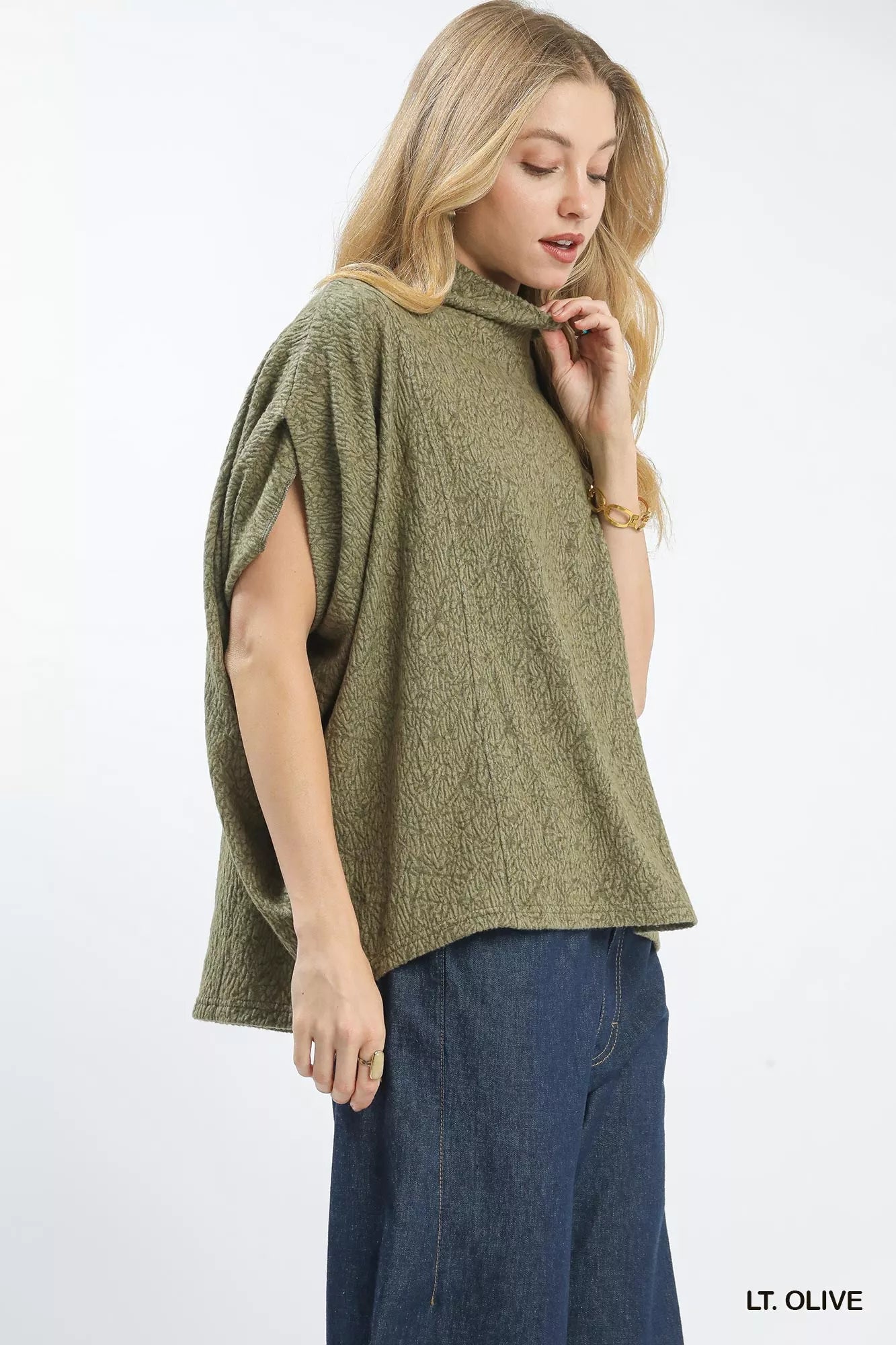 Umgee Textured Mock Neck Relaxed Top | Blouses Daverri Fashions