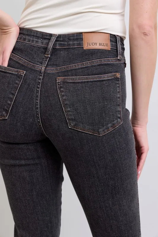 Judy Blue Full Size Mid Rise Tummy Control Slim Jeans Plus Size | Daverri Fashions