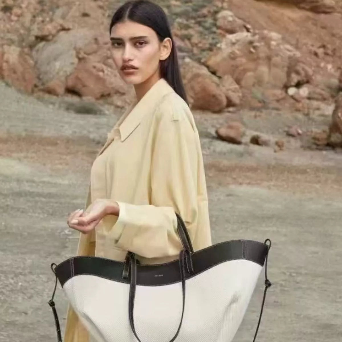 Two-Tone Leather Handbag | Tote Bags Daverri Fashions