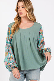 SAGE + FIG Ruched Round Neck Printed Bubble Sleeve Top | Tops Daverri Fashions