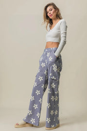 BiBi Flower Printed Side Pocket Wide Pants | Daverri Fashions