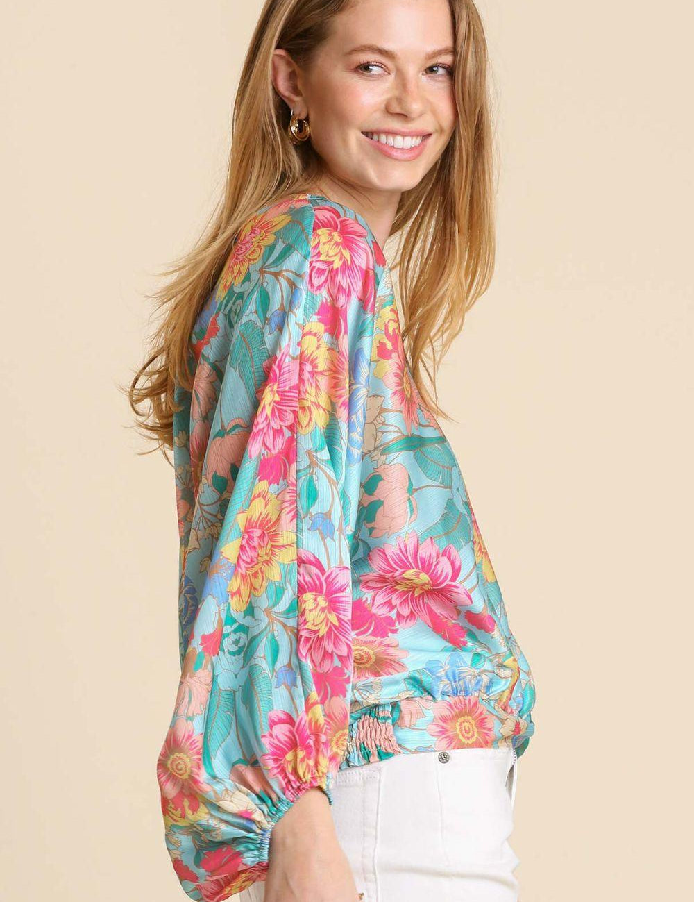 Floral Print Smocked Back Hem V-Neck Blouse Plus Size | Blouses Daverri Fashions