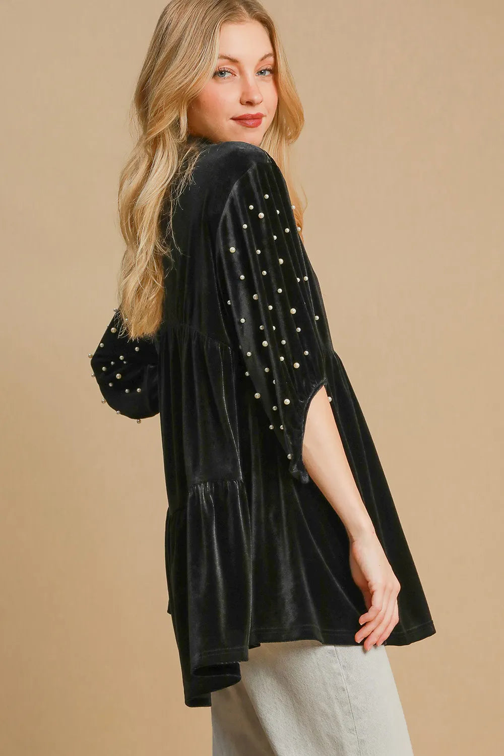Umgee Pearl Detail Half Sleeve Velvet Babydoll Blouse | Daverri Fashions