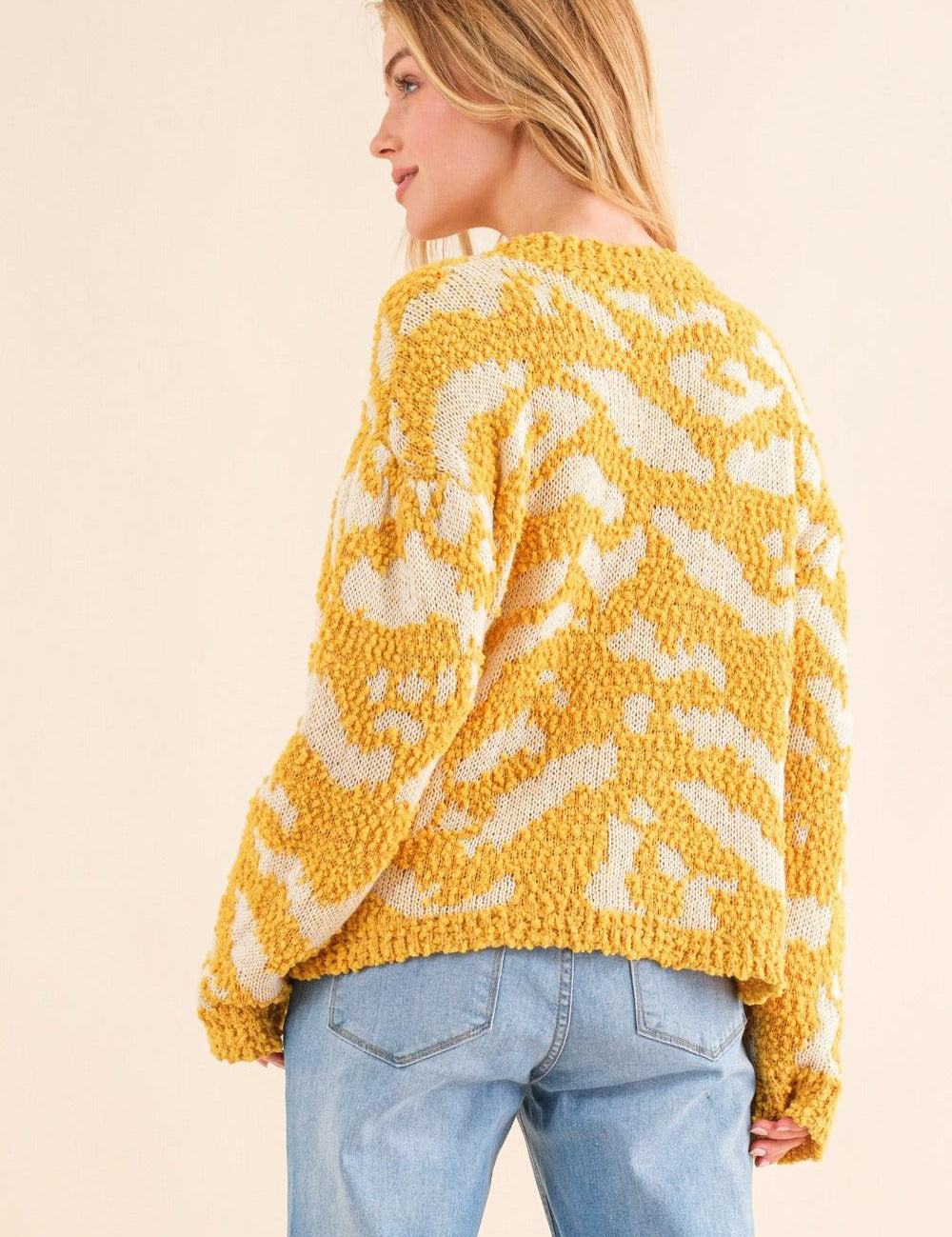 And The Why Full Size Textured Pattern Contrast Sweater | Sweaters Daverri Fashions