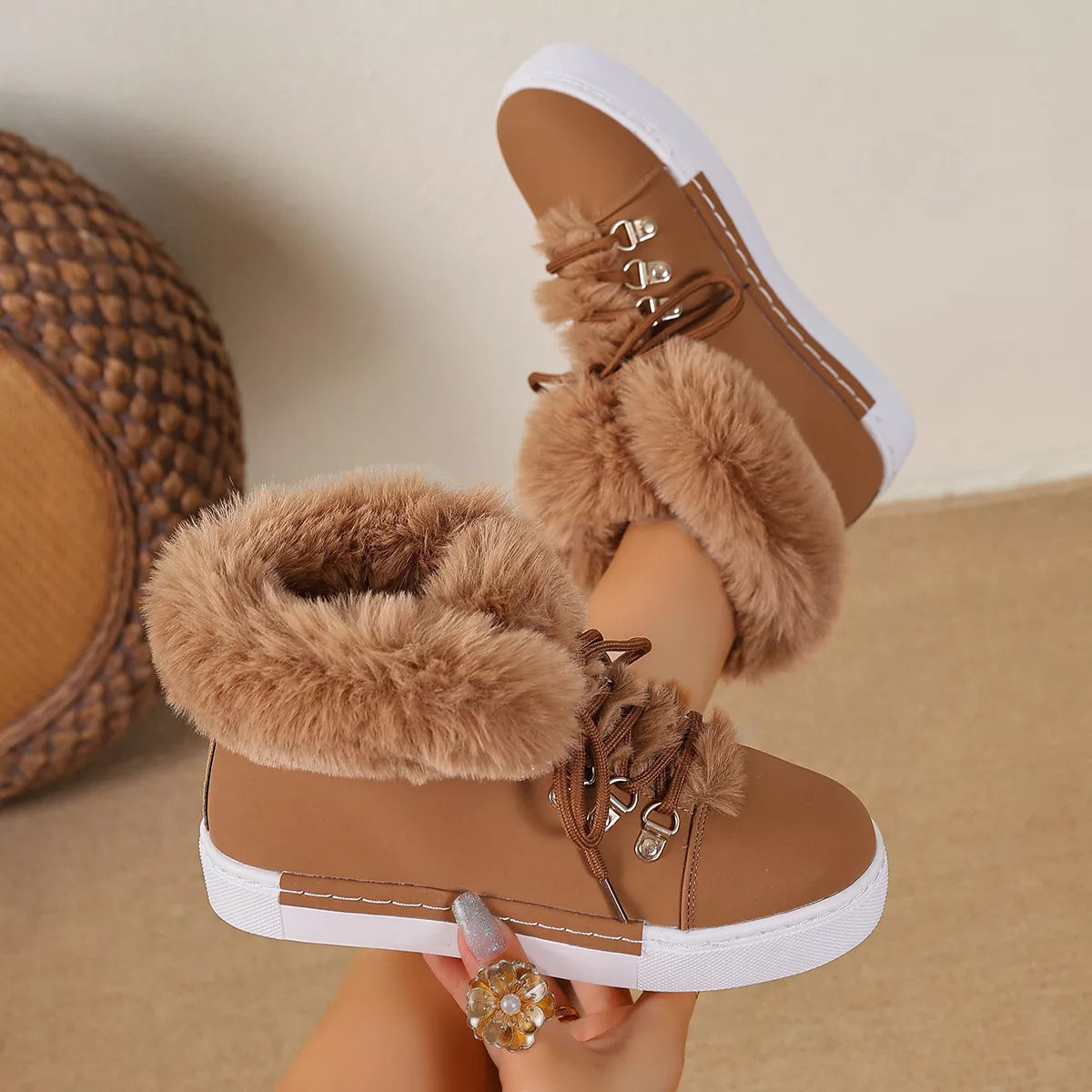 Brown Round Toe Platform Boots | Boots Daverri Fashions