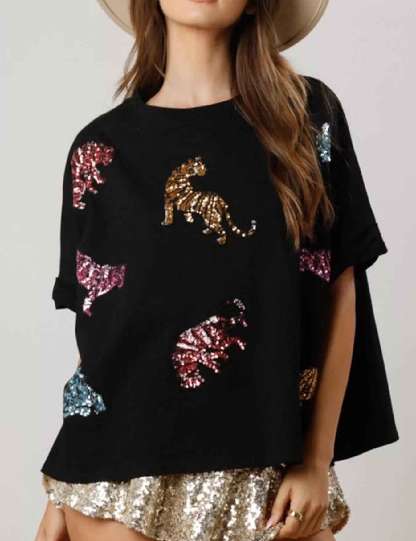 Black Sequin Tiger Round Neck T-Shirt | T-Shirts Daverri Fashions