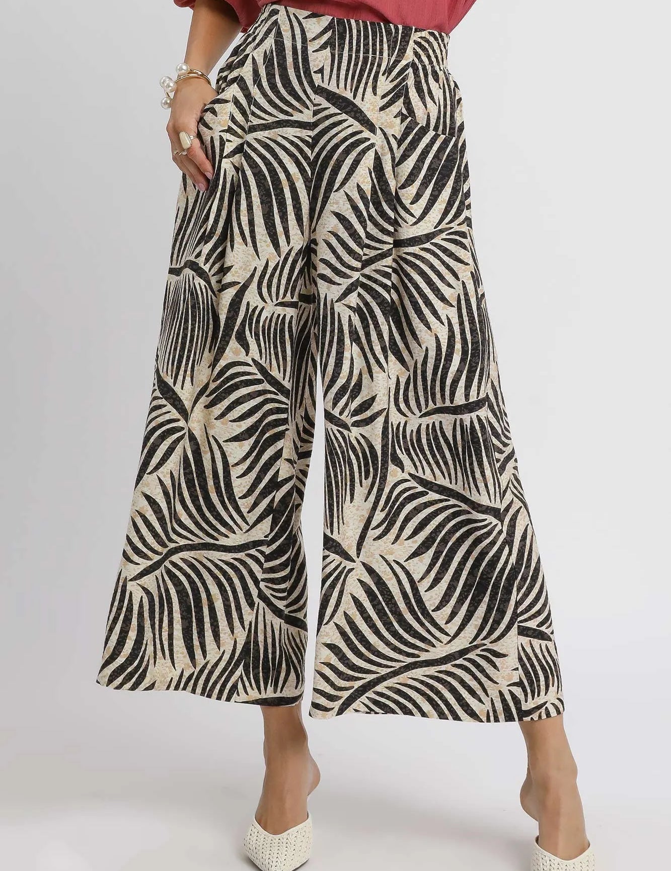 Black Umgee Palm Leaf Print Wide Leg Culotte Pants | Pants Daverri Fashions