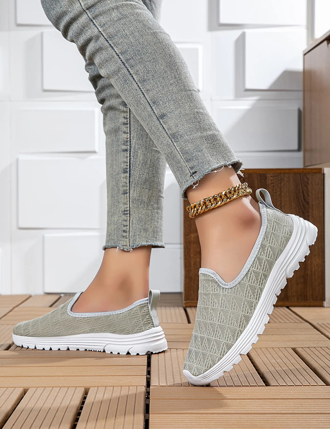 Breathable Mesh Slip-On Sneakers | Sneakers Daverri Fashions