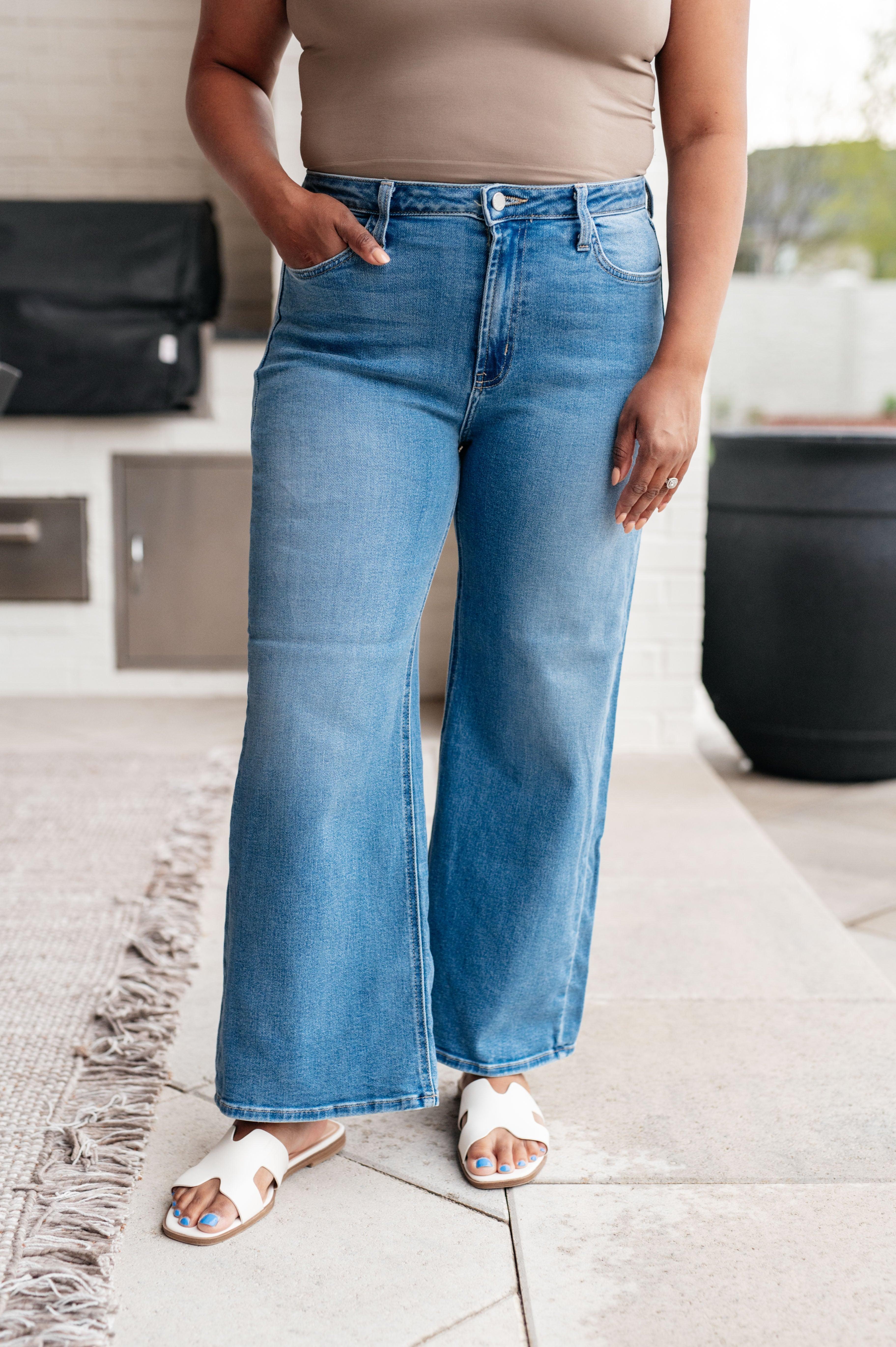 Hayes High Rise Wide Leg Crop Jeans | Jeans Daverri Fashions
