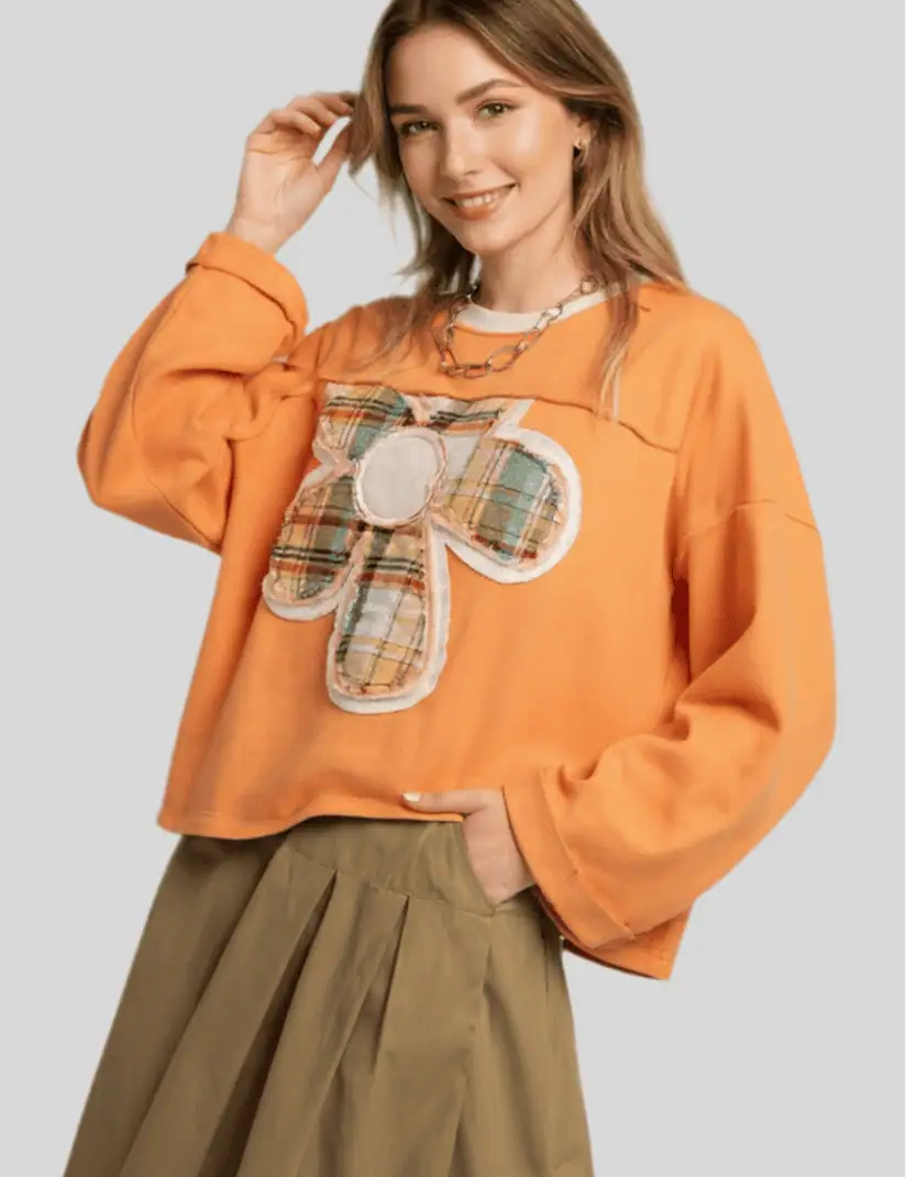 Plaid Flower Patched Round Neck T-Shirt | T-Shirts Daverri Fashions