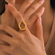 Modern Hollow Oval Ring | Rings Daverri Fashions