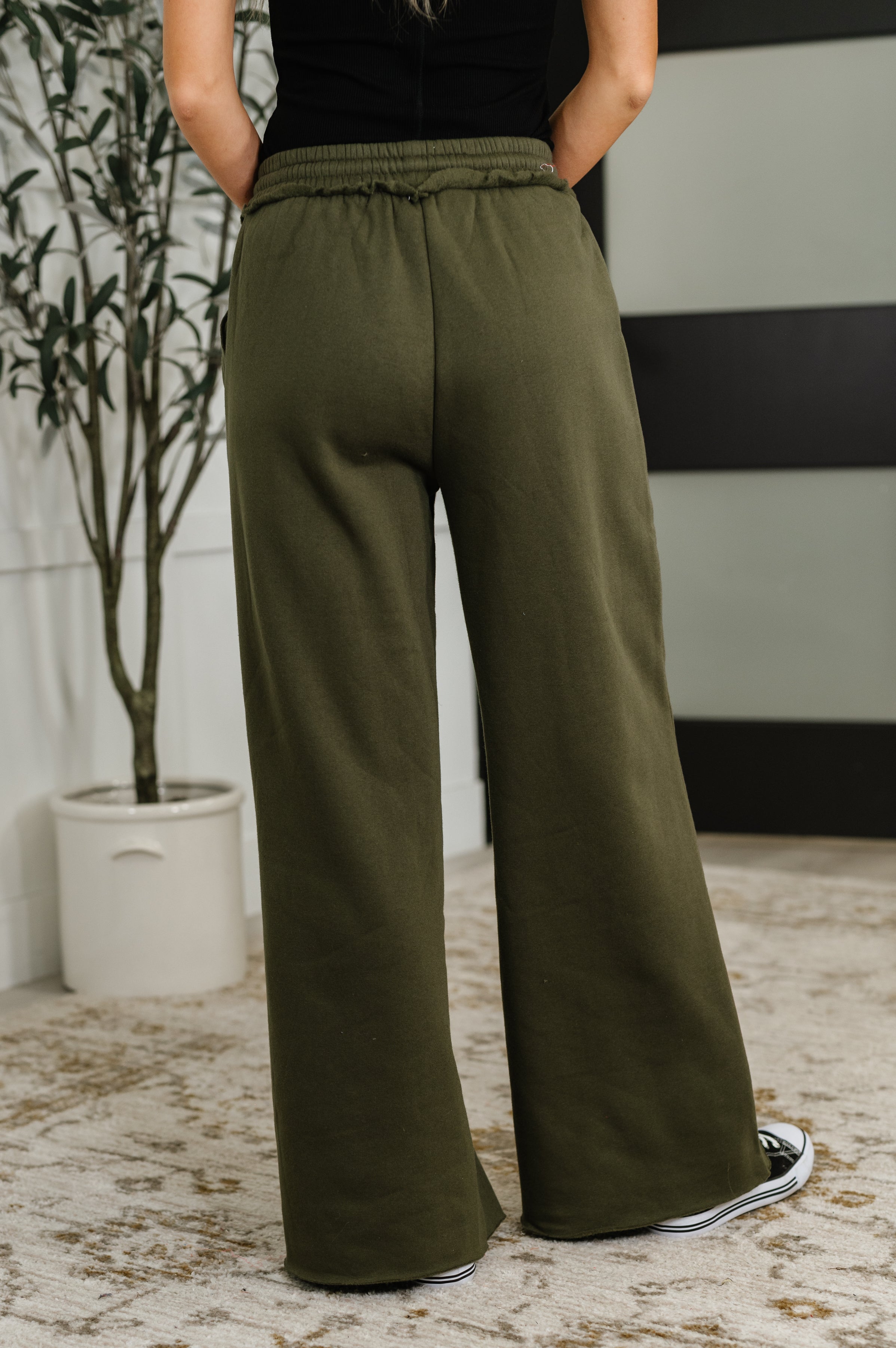 Lounge Line Wide Leg Sweats in Dark Olive | Womens Daverri Fashions