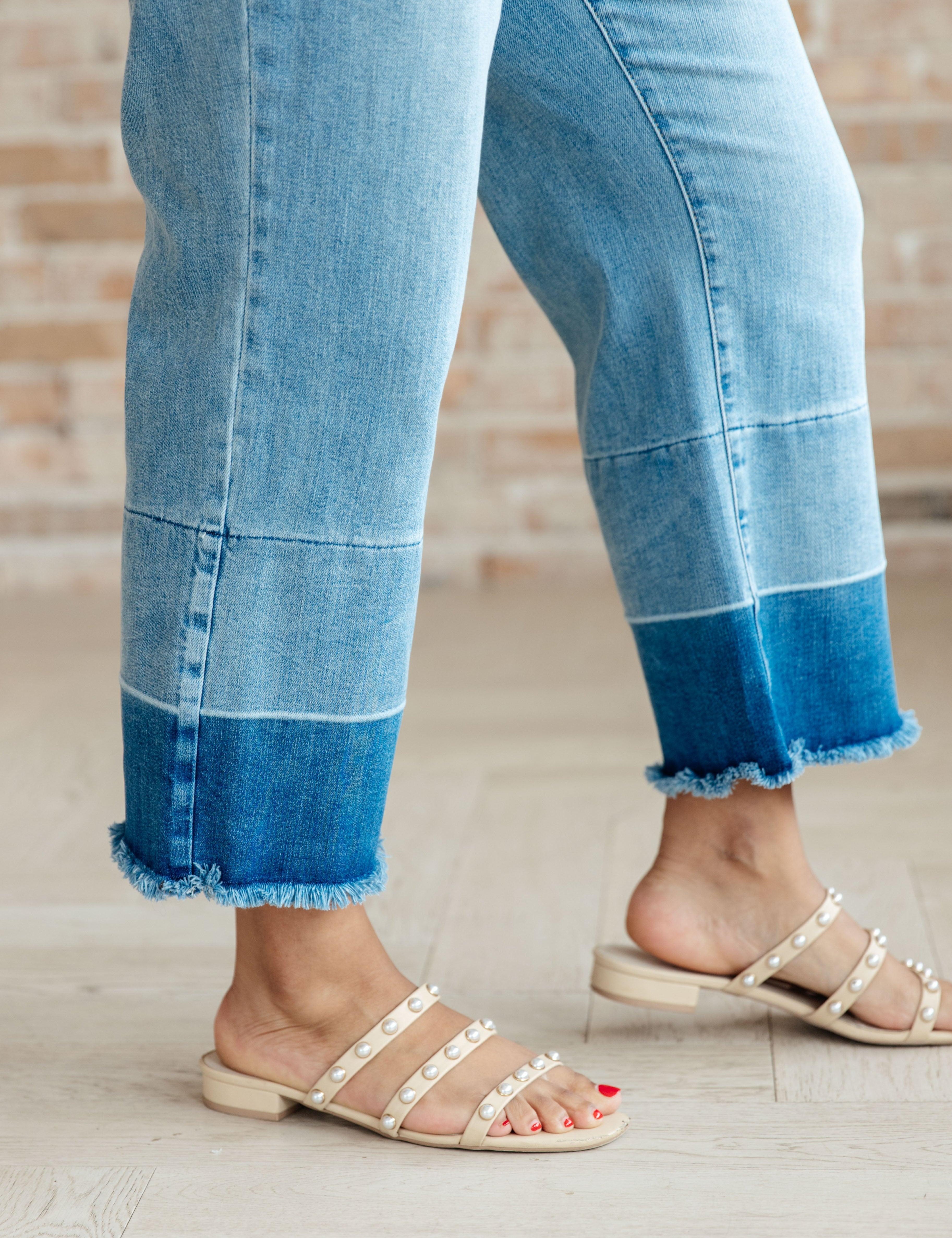 Olivia High Rise Wide Leg Crop Jeans in Medium Wash | Jeans Daverri Fashions