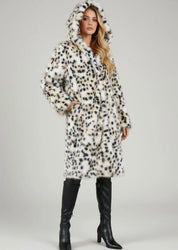 Thermal Leopard Faux Fur Hooded Coat | Coats Daverri Fashions