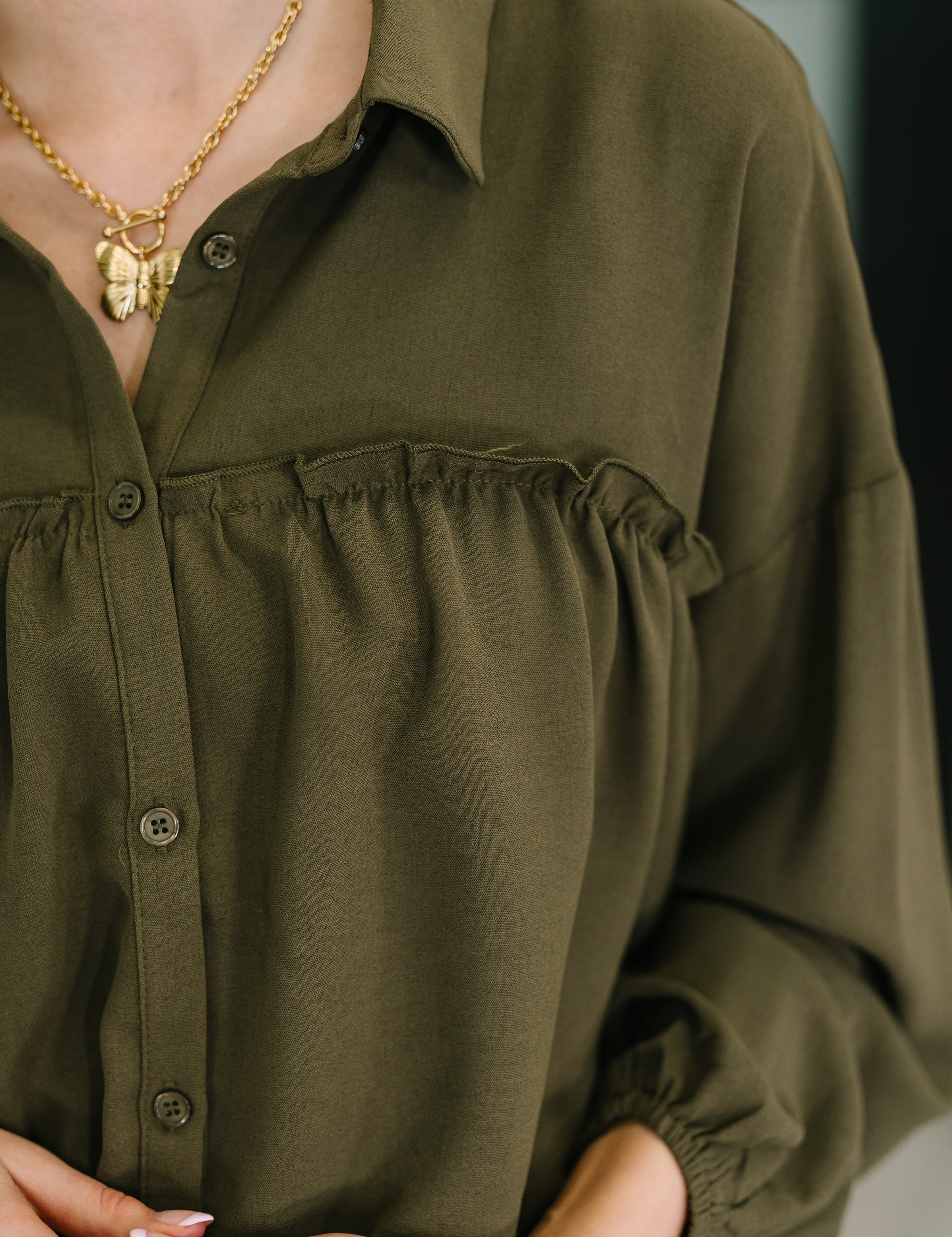 She's Got A Way Button Down Blouse | Womens Daverri Fashions