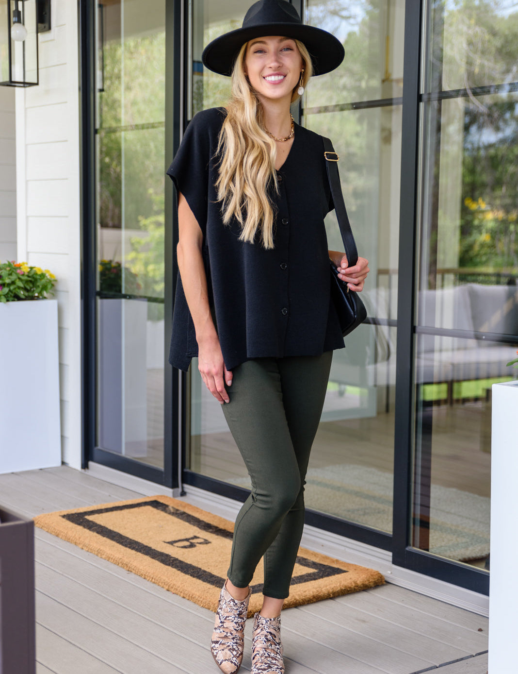 Andree by Unit The Finale Black Side Tie Top | Tops Daverri Fashions