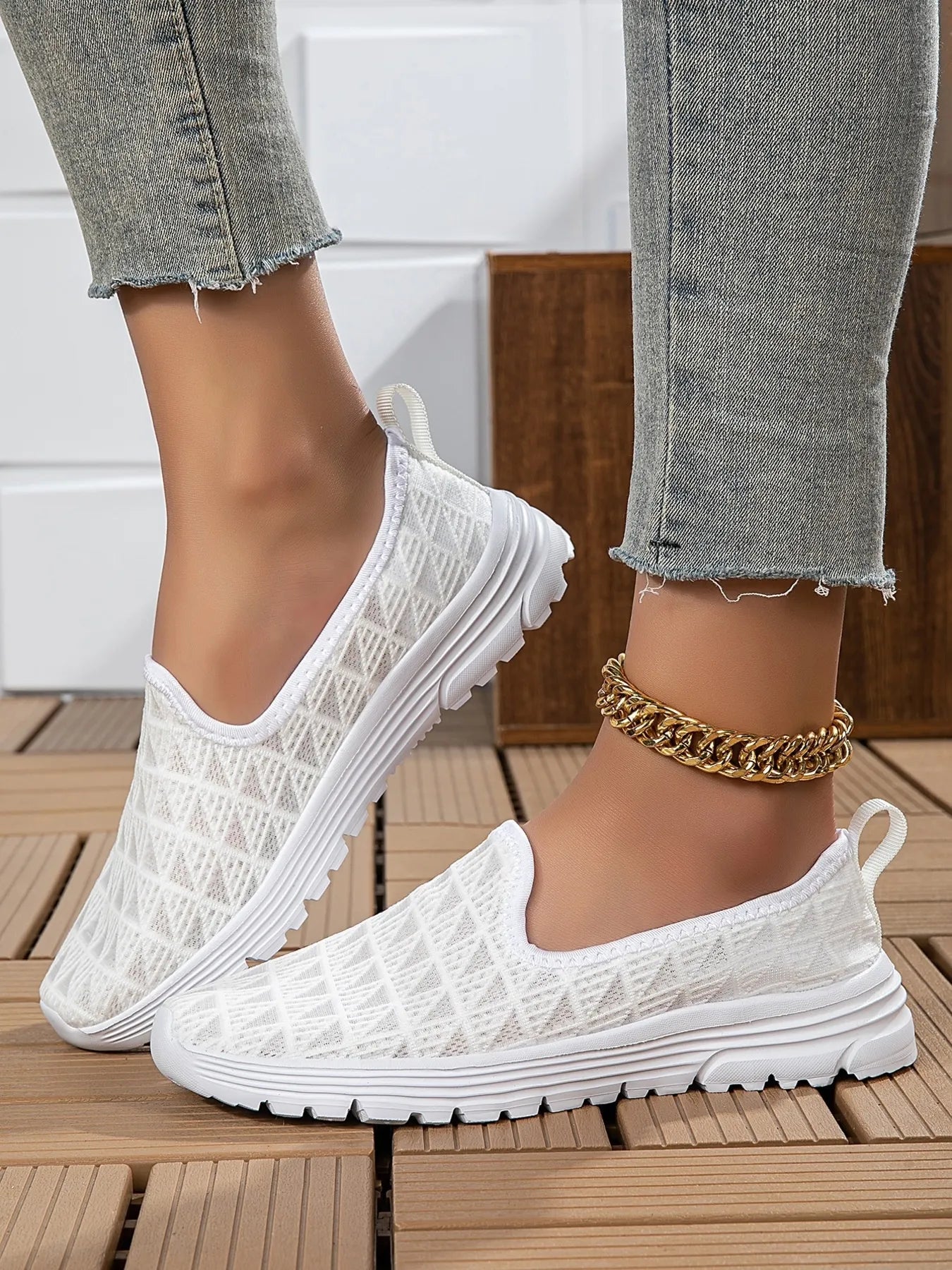 Breathable Mesh Slip-On Sneakers | Sneakers Daverri Fashions