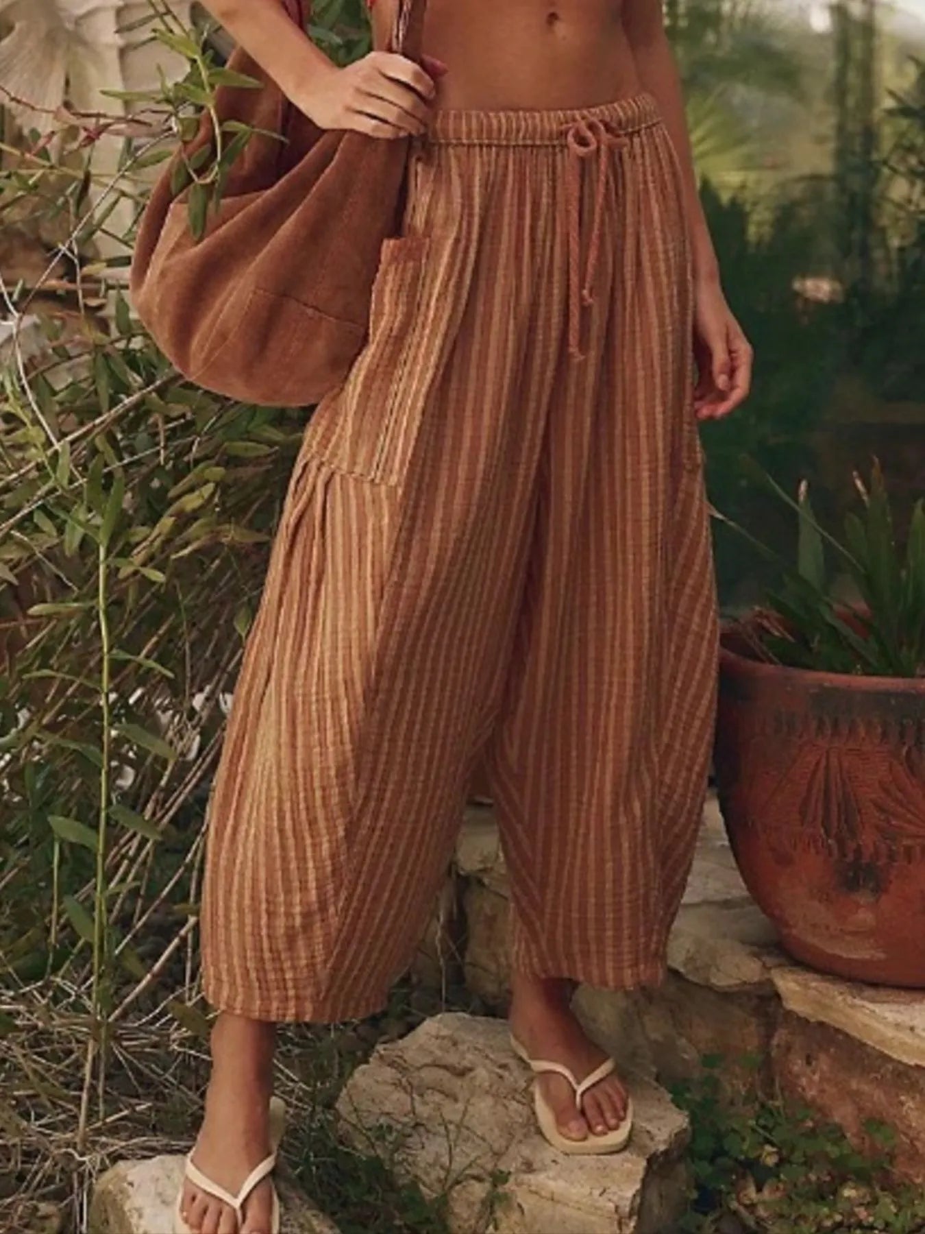 Full Size Striped Wide Leg Casual Pants Plus Size | Pants Daverri Fashions